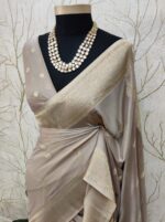 Georgette Banarasi With Feather Design - Image 10