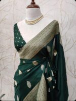 Georgette Banarasi Normal With Small Buttas