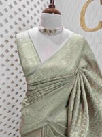 Banarasi with round bud butta in cross weave - Image 5