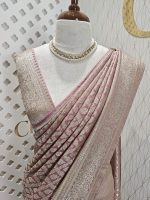 Banarasi with round bud butta in cross weave - Image 2