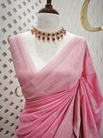 Soft tussar banarasi with spear shape butta - Image 2
