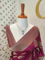 Georgette banarasi with bud shaped butts - Image 51