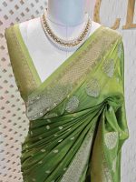 Georgette Banarasi with leaf tree border - Image 23