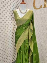 Georgette Banarasi with curved flower bouquet - Image 25