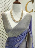 Georgette Banarasi with curved flower bouquet - Image 43