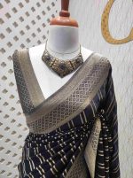 Georgette Banarasi 2 bias line design - Image 32