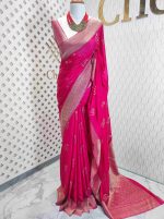 Georgette Banarasi with curved flower bouquet - Image 31
