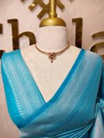Banarasi with diamond shape buttas and small mango design on border - Image 51