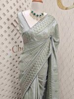 Semi tussar with triangle shapes on boarder - Image 11