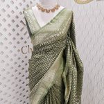 Soft katan with gold clover leaf butta