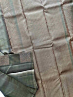 Kanjeevaram silk with square geometric pattern - Image 3