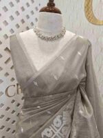 Tissue silk with geometric pattern on border - Image 8