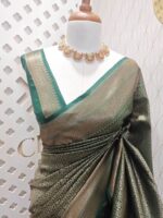 Soft katan with small flower in diamond design - Image 15