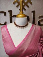 Banarasi with diamond shape buttas and small mango design on border - Image 38