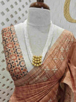 Jute silk with herringbone and running embroidery stitch on border - Image 3