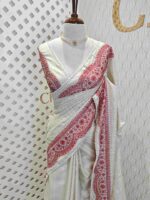 Jute silk with scallop like pattern on boarder