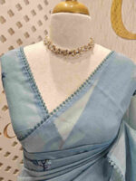 Tissue with raised chain stitch flower motifs - Image 9