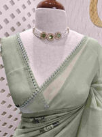 Tissue with raised chain stitch flower motifs - Image 3