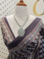 Modal silk with tissue pallu and floral design - Image 3