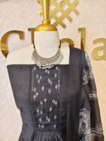Salwar with leafy like sequence and thread work