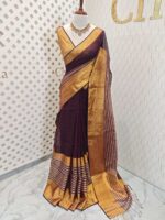 Linen with stripes pattern and wide border - Image 8