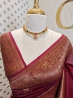 Organza banarasi with sunflower like flower buttas - Image 6