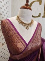Organza banarasi with sunflower like flower buttas - Image 2