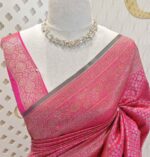 Soft katan with 3 flowers in floral diamond shaped design and contrast border - Image 2