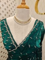 Georgette with bindi like design and scallop border - Image 9