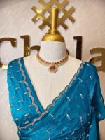 Georgette with bindi like design and scallop border - Image 30
