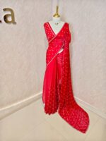 Georgette with bindi like design and scallop border - Image 37
