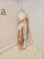 Linen with geometric pattern and floral print on border - Image 10
