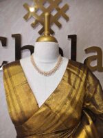 Tissue with stripes pattern on border and pallu - Image 14