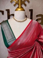 Banarasi with peacock leaf buttas zari work with contrast blouse - Image 5
