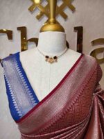 Banarasi with peacock leaf buttas zari work with contrast blouse - Image 8