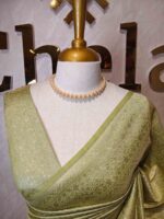 Banarasi with floral and veiny jacquard design - Image 4