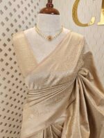 Banarasi with floral, veiny designs and zigzag pattern on border - Image 5