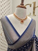 Soft katan with wide border and leafy buttas - Image 6