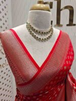 Soft katan with wide border and leafy buttas - Image 15