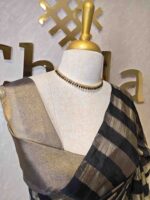 Tissue saree with vertical thick stripes pattern - Image 9