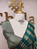Tissue saree with vertical thick stripes pattern - Image 12