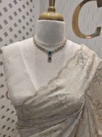Organza with small 2 hibiscus like flowers, 4leaf motif - Image 2