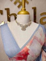 Chandheri with large floral patterns in contrast and stuttle colour - Image 2