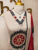 Linen salwar with large contrast coloured thread work on the body and on the neckline - Image 2