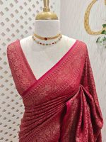 Soft katan with the main body of the saree has an all over floral motif and the boarder has diamond shaped patterns - Image 2
