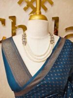 Tissue banarasi with diamond shaped small prints on full body with thin boarder - Image 11