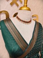 Tissue banarasi with diamond shaped small prints on full body with thin boarder - Image 18