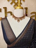Tissue banarasi with diamond shaped small prints on full body with thin boarder - Image 23