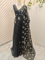Net kota saree with thread work embroidery in a repeating pattern of leaves and small berry-like clusters on a vine - Image 9