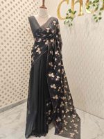 Net kota saree with thread work embroidery in a repeating pattern of leaves and small berry-like clusters on a vine - Image 12